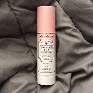 Too Faced | Hangover 3 in 1 Setting Spray